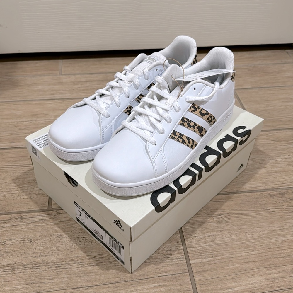 Adidas Originals Kids Grand Court Shoes Cloud White/Cheetah (Size: 7)